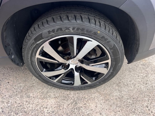 Used Peugeot 2008 2016 for sale - 76105460: Photo 16