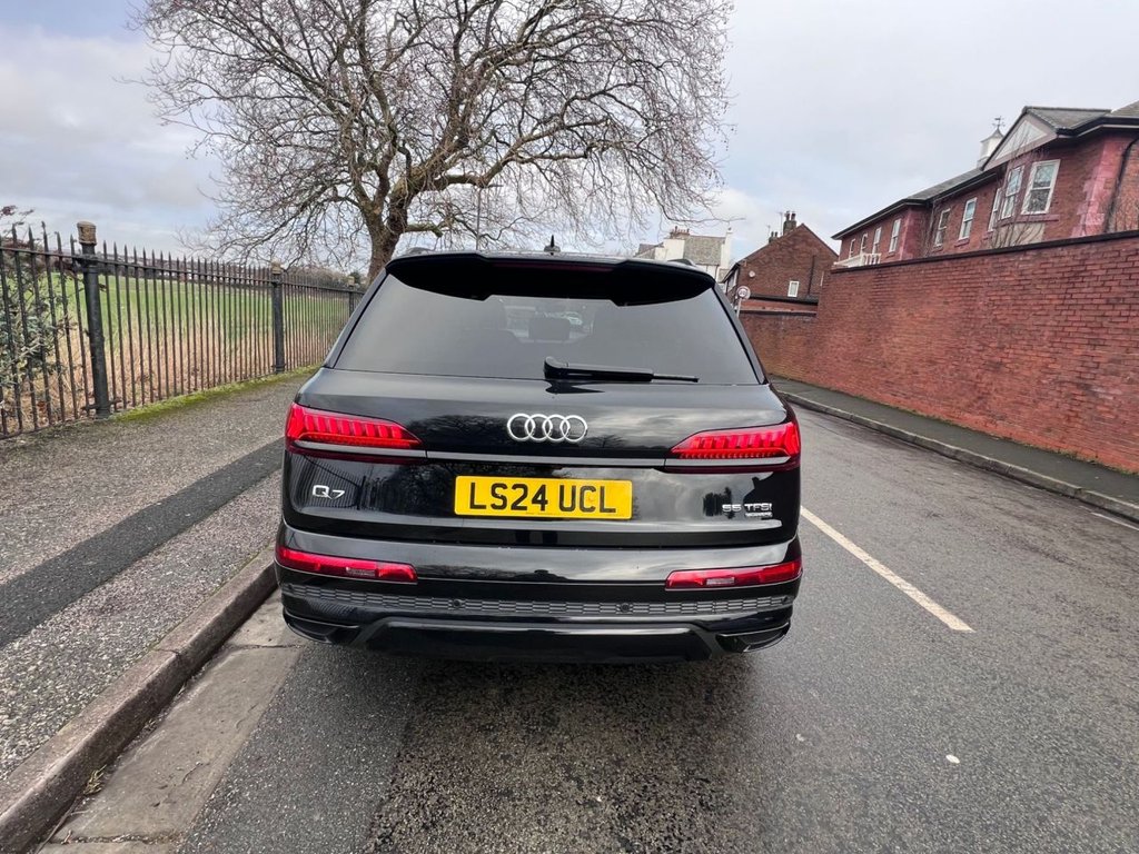 Used Audi Q7 2024 for sale - 77275964: Photo 12
