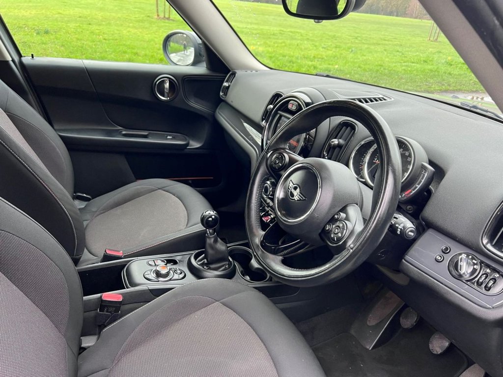 Used MINI Countryman 2019 for sale - 77520503: Photo 2