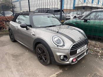 Used MINI Convertible 2019 for sale - 77805971: Photo