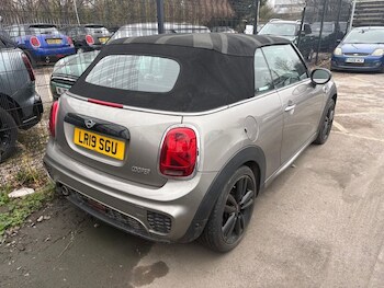 Used MINI Convertible 2019 for sale - 77805971: Photo