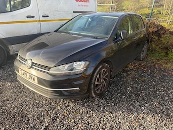 Used Volkswagen Golf 2019 for sale - 76711514: Photo