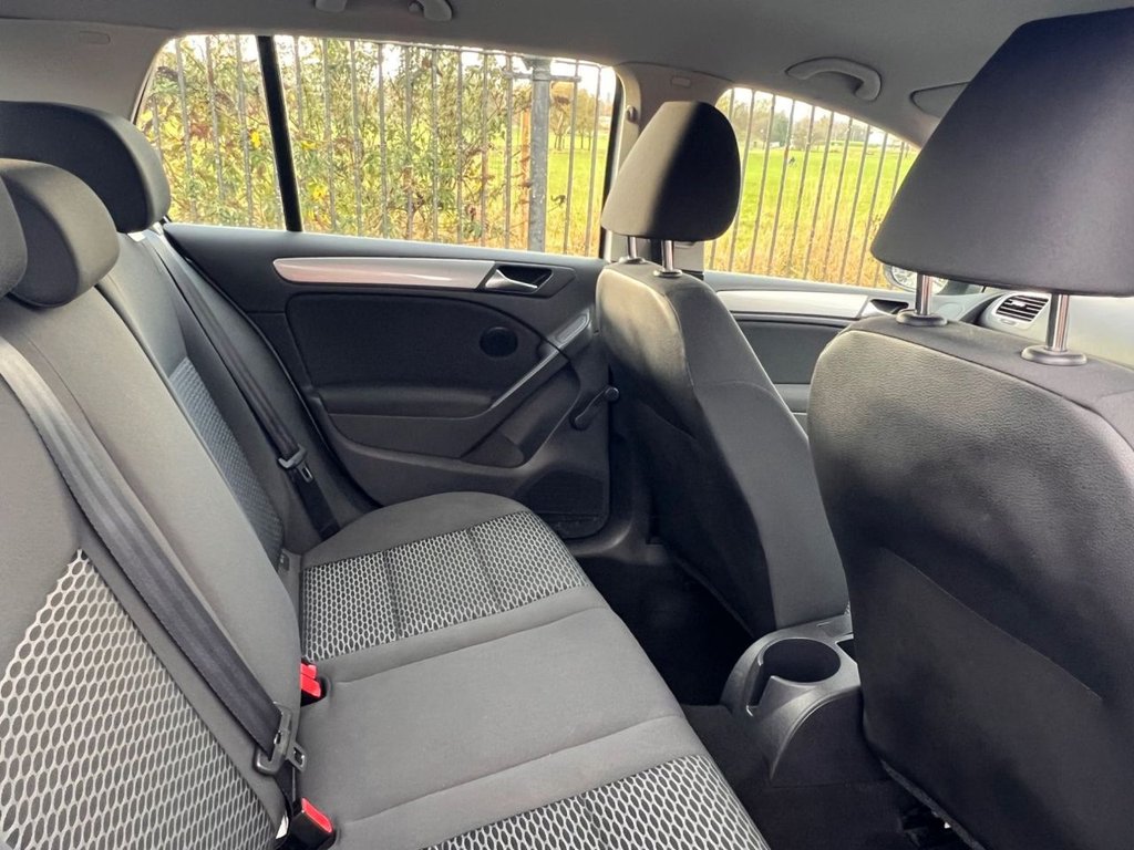 Used Volkswagen Golf 2011 for sale - 76670669: Photo 10