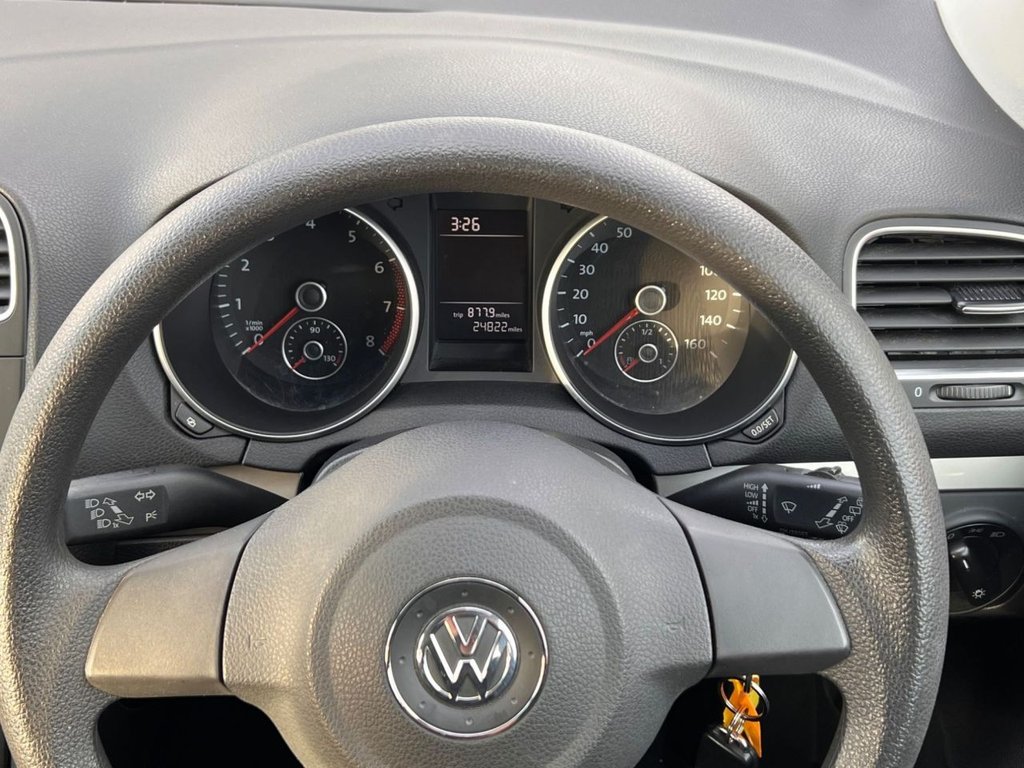 Used Volkswagen Golf 2011 for sale - 76670669: Photo 14