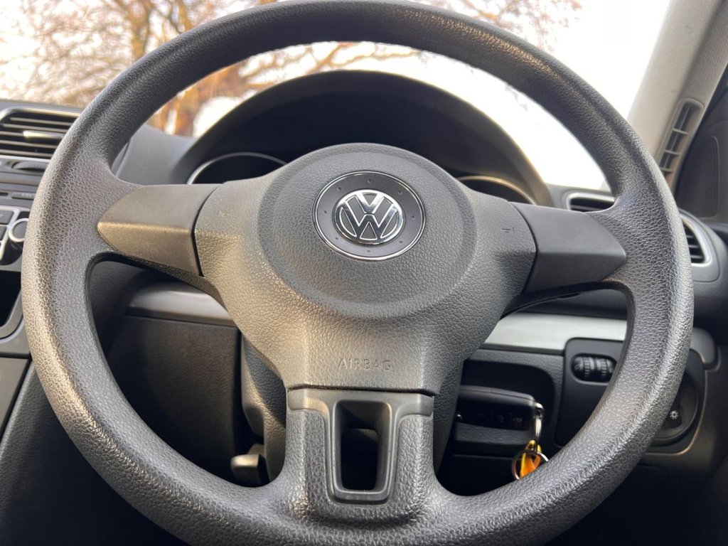 Used Volkswagen Golf 2011 for sale - 76670669: Photo 16