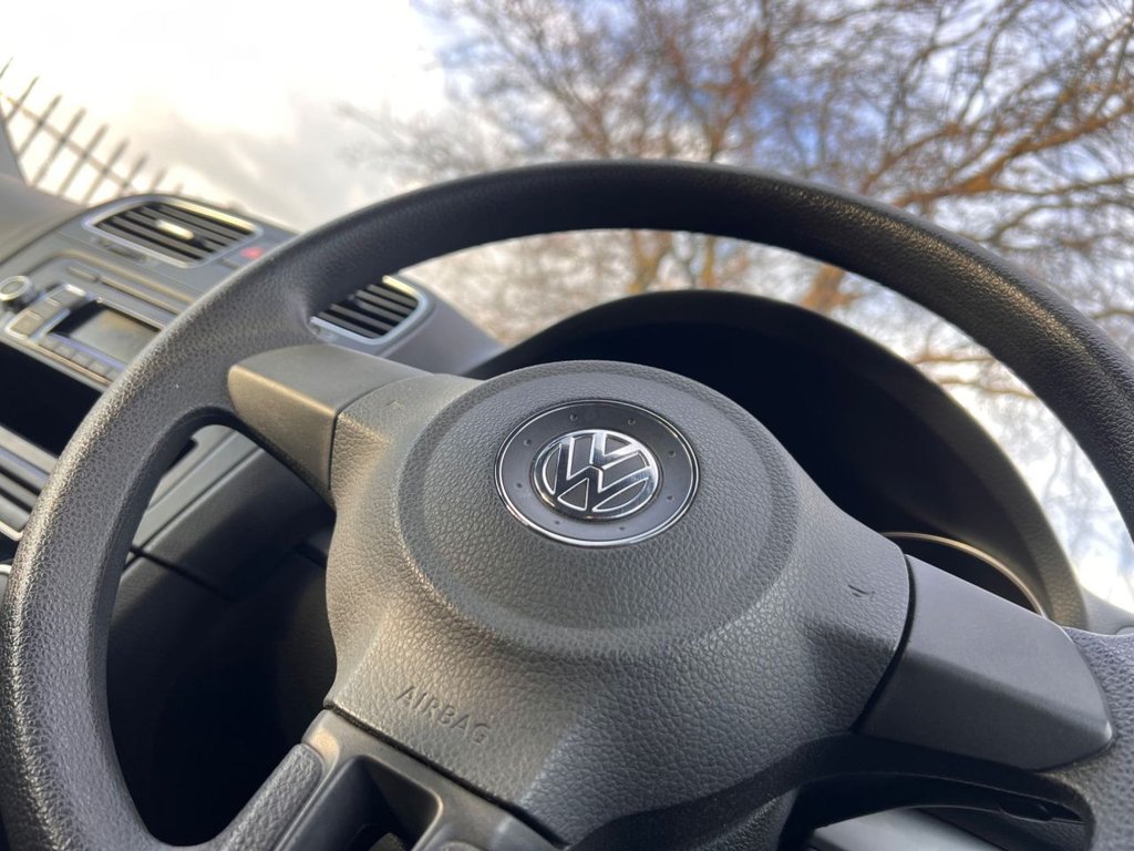 Used Volkswagen Golf 2011 for sale - 76670669: Photo 17