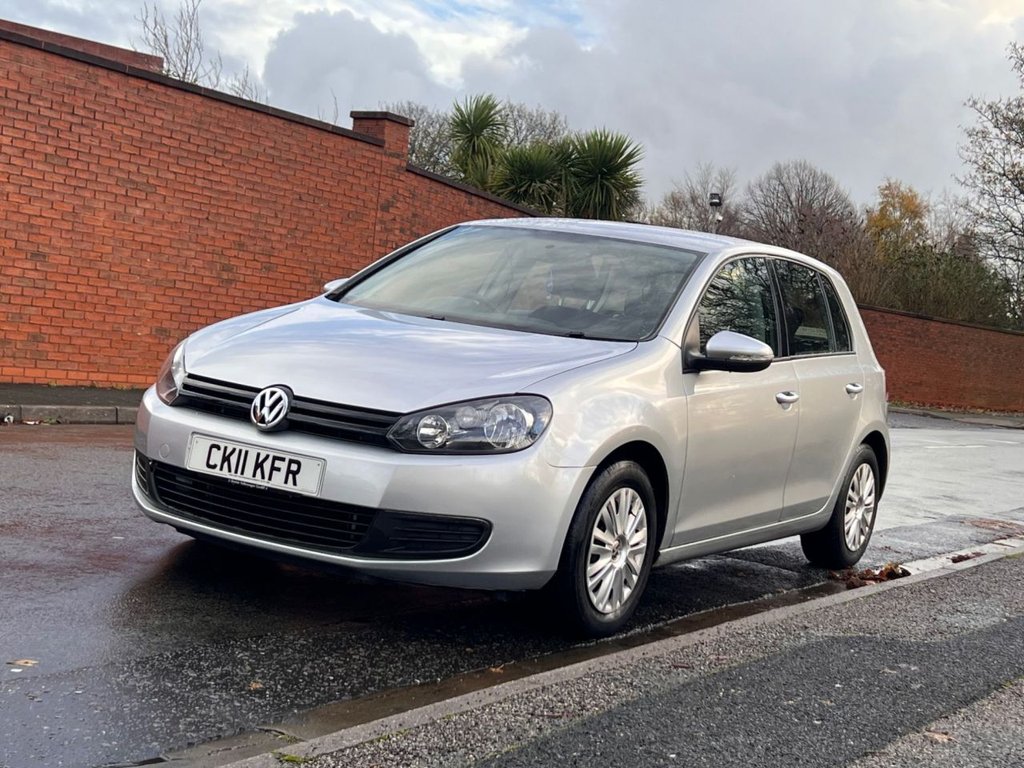 Used Volkswagen Golf 2011 for sale - 76670669: Photo 5