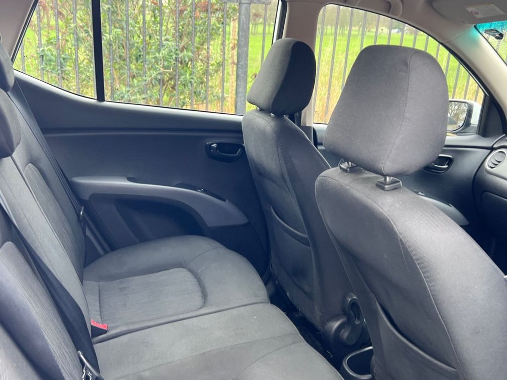 Used Hyundai i10 2012 for sale - 77697941: Photo 13