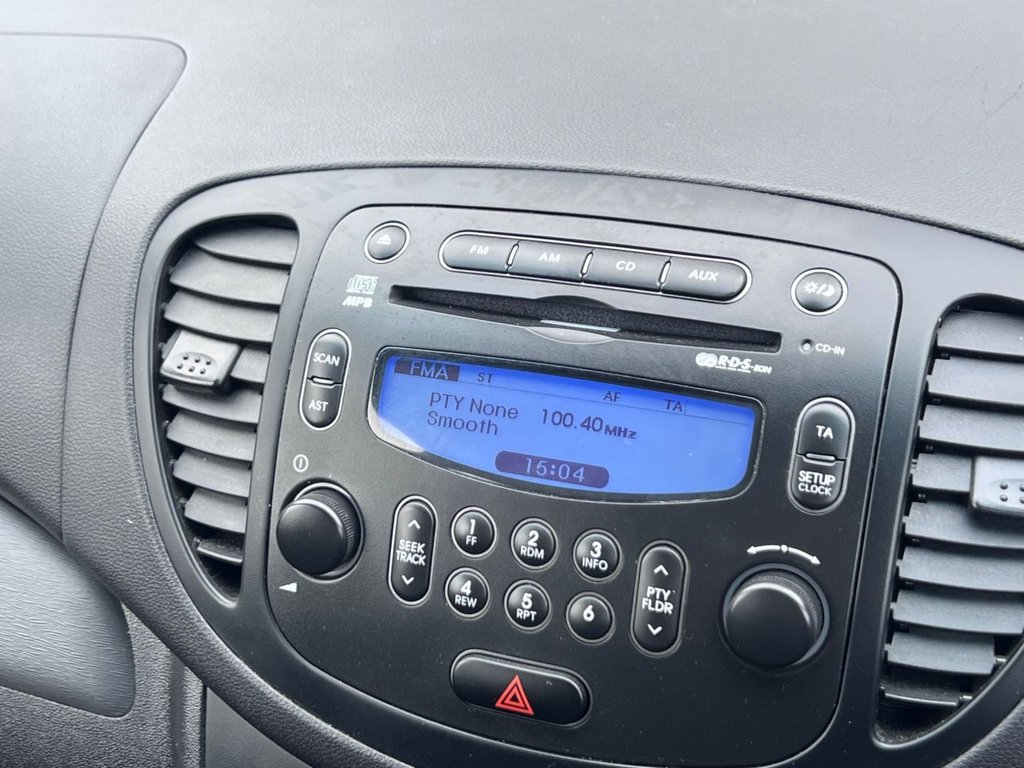 Used Hyundai i10 2012 for sale - 77697941: Photo 15