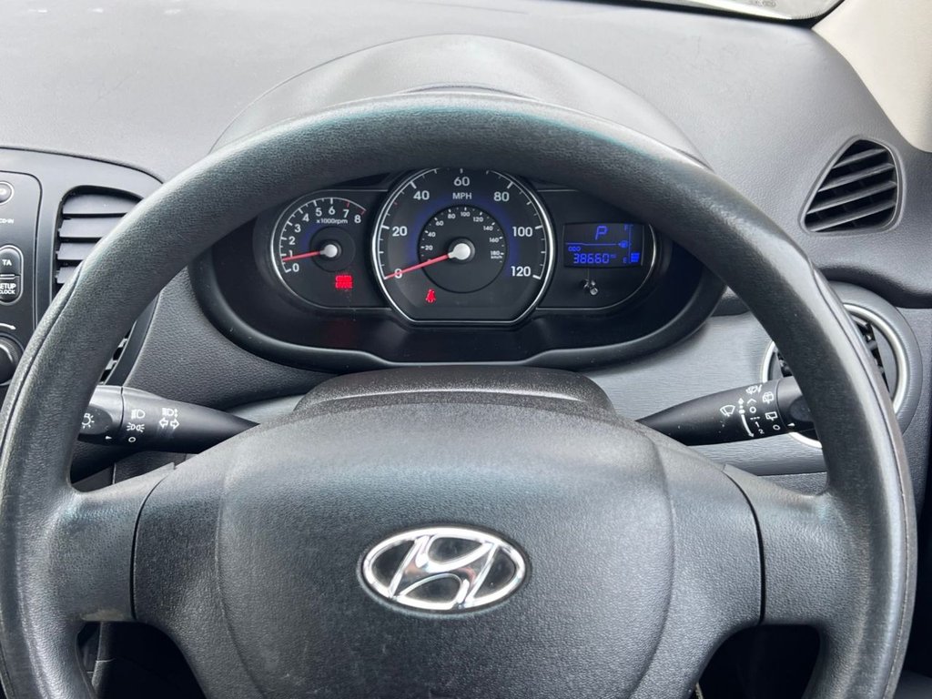 Used Hyundai i10 2012 for sale - 77697941: Photo 17