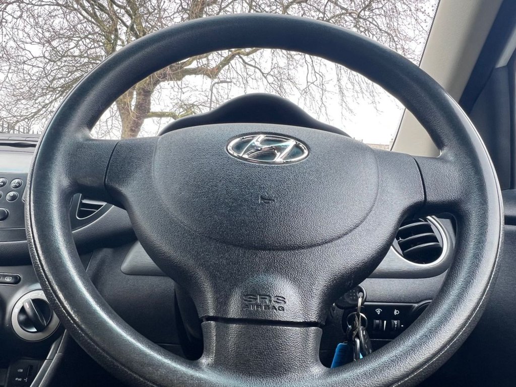 Used Hyundai i10 2012 for sale - 77697941: Photo 19