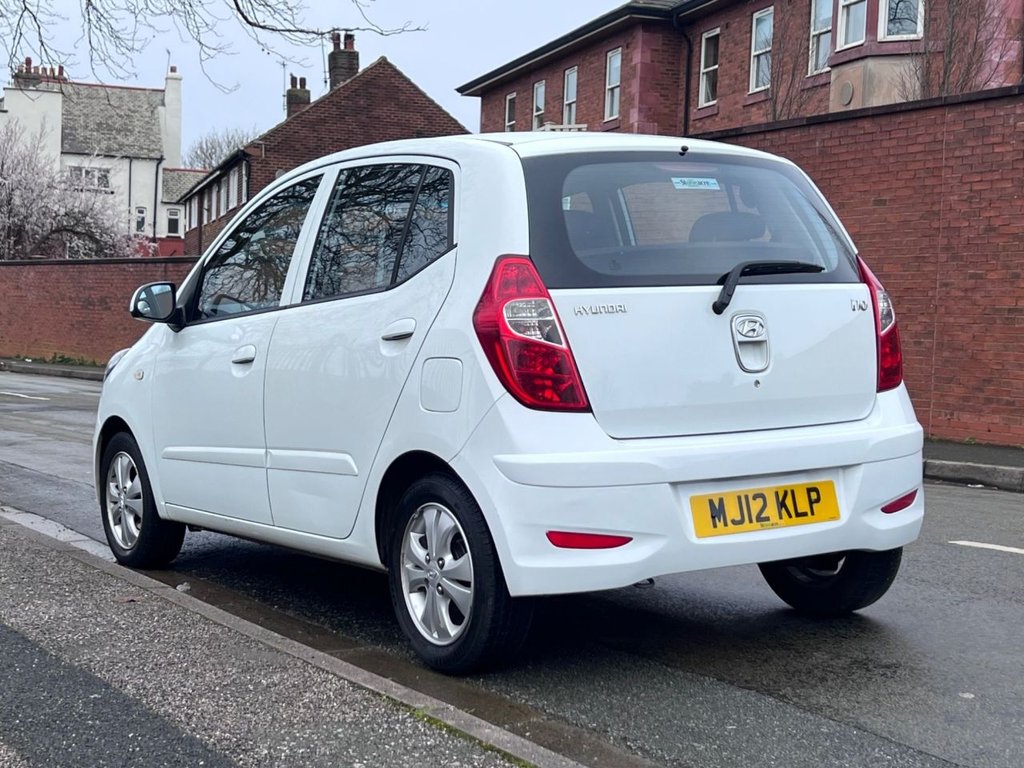 Used Hyundai i10 2012 for sale - 77697941: Photo 9