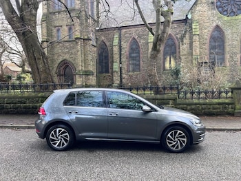 Used Volkswagen Golf 2019 for sale - 77558073: Photo