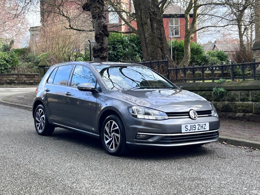 Used Volkswagen Golf 2019 for sale - 77558073: Photo 6
