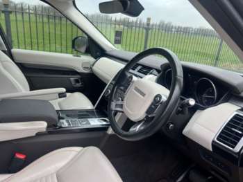 Used Land Rover Discovery 2017 for sale - 74943080: Photo