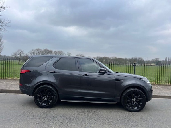 Used Land Rover Discovery 2017 for sale - 74943080: Photo 5