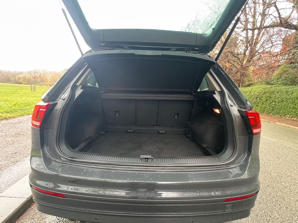 Used Volkswagen Tiguan 2017 for sale - 77436476: Photo 14