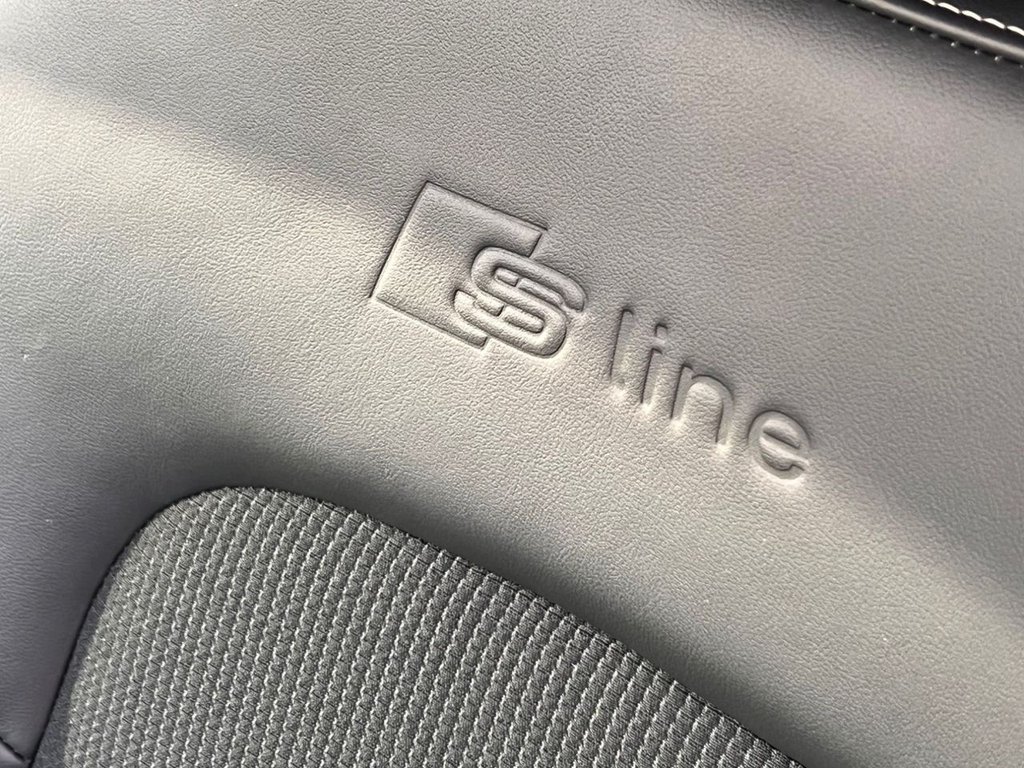 Used Audi Q3 2016 for sale - 76406327: Photo 12