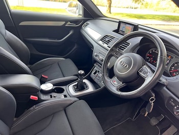 Used Audi Q3 2016 for sale - 76406327: Photo