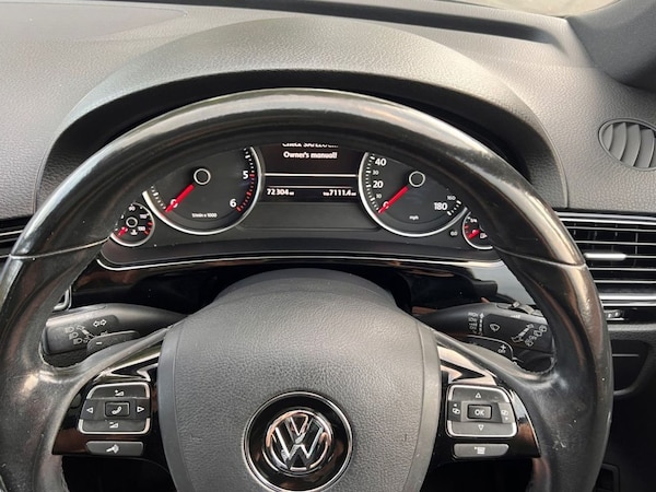 Used Volkswagen Touareg 2016 for sale - 76255945: Photo 28