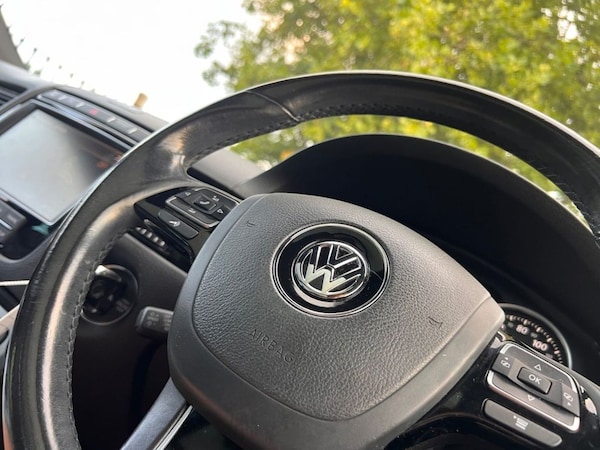 Used Volkswagen Touareg 2016 for sale - 76255945: Photo 31