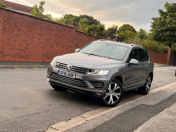 Used Volkswagen Touareg 2016 for sale - 76255945: Photo 3