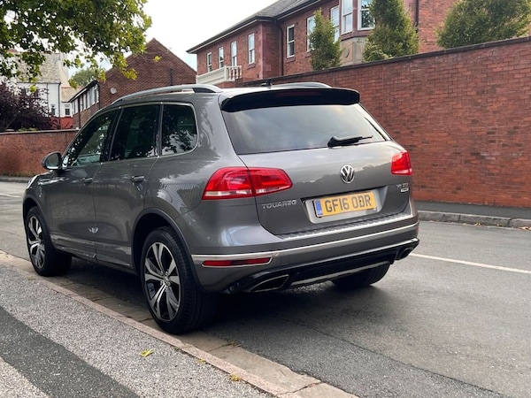 Used Volkswagen Touareg 2016 for sale - 76255945: Photo 9