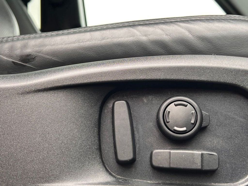 Used Land Rover Defender 2020 for sale - 77263050: Photo 27