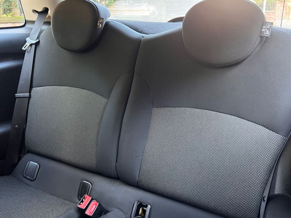 Used MINI Hatch 2010 for sale - 76642097: Photo 11