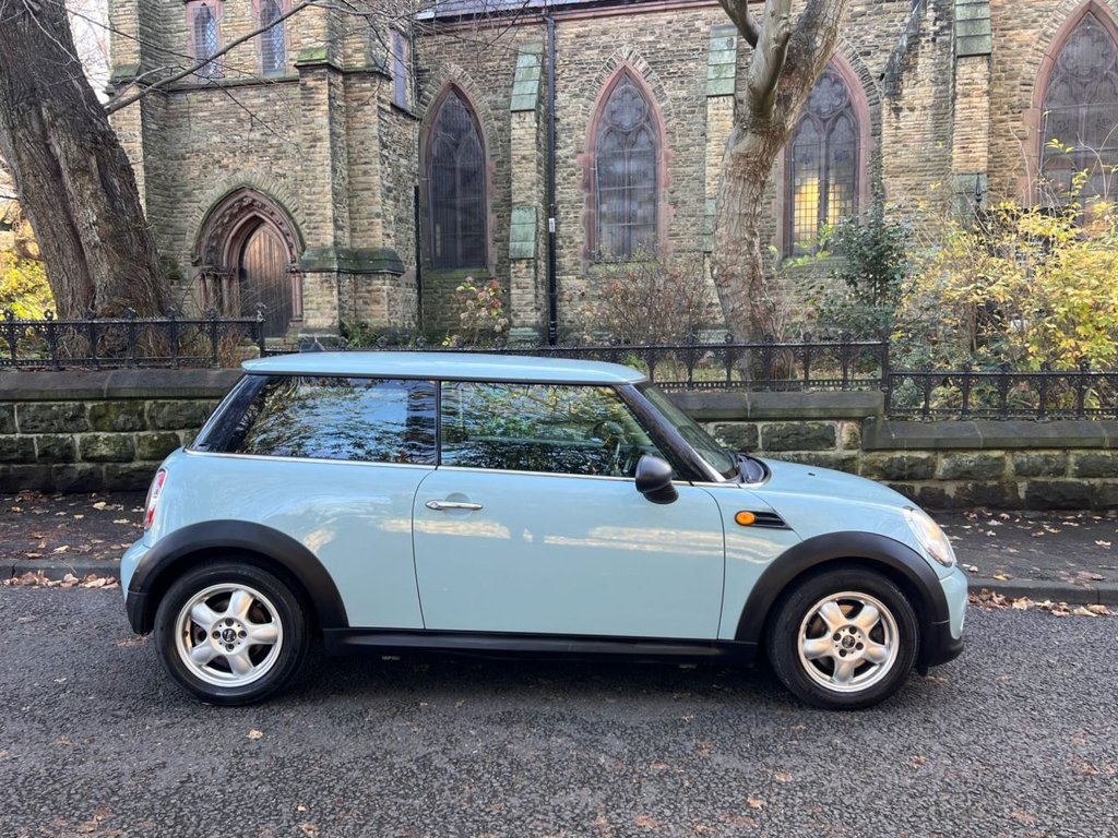 Used MINI Hatch 2010 for sale - 76642097: Photo 4