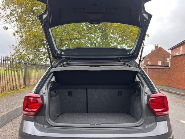 Used Volkswagen Polo 2019 for sale - 76173316: Photo 14