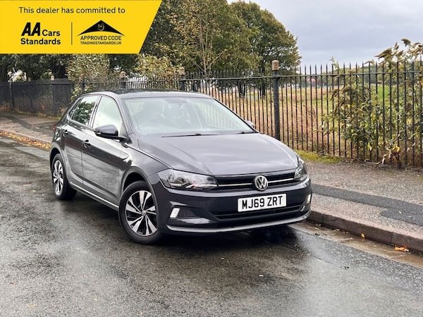 Used Volkswagen Polo 2019 for sale - 76173316: Photo 1
