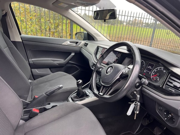 Used Volkswagen Polo 2019 for sale - 76173316: Photo 2
