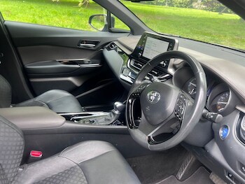 Used Toyota C-HR 2020 for sale - 78463503: Photo
