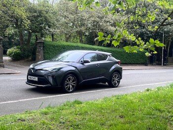 Used Toyota C-HR 2020 for sale - 78463503: Photo