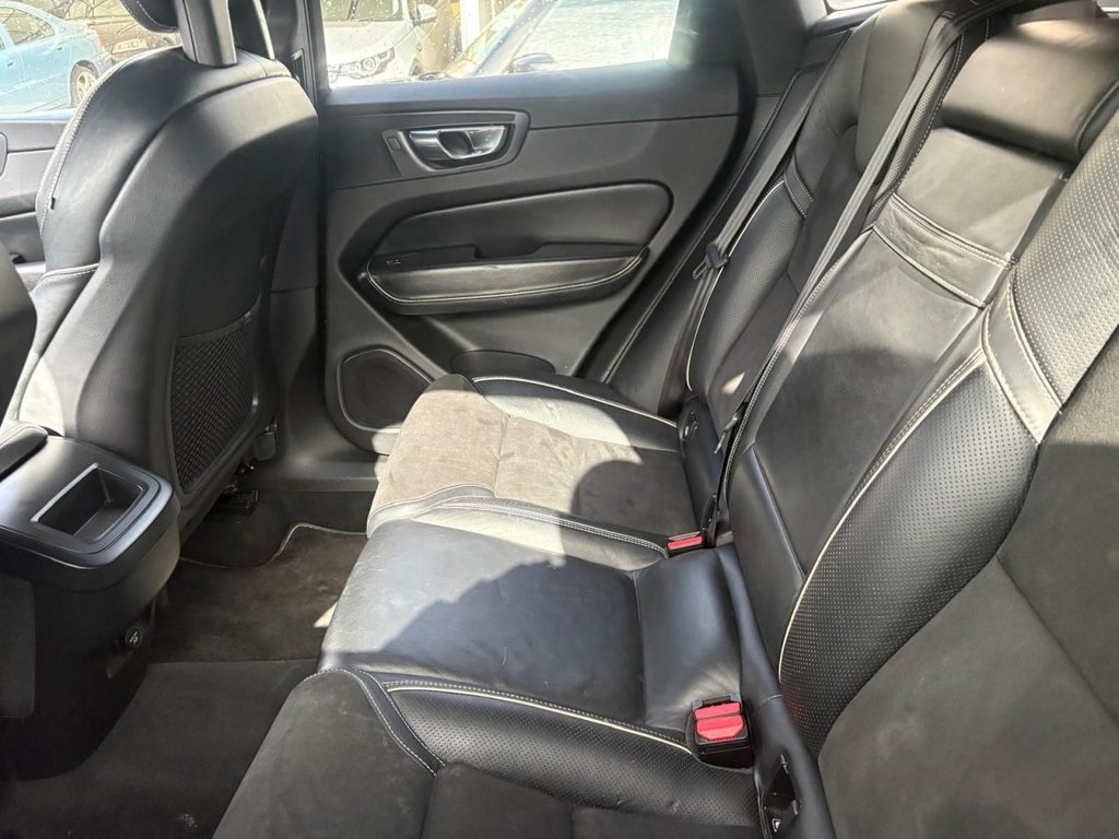 Used Volvo XC60 2017 for sale - 78074150: Photo 8