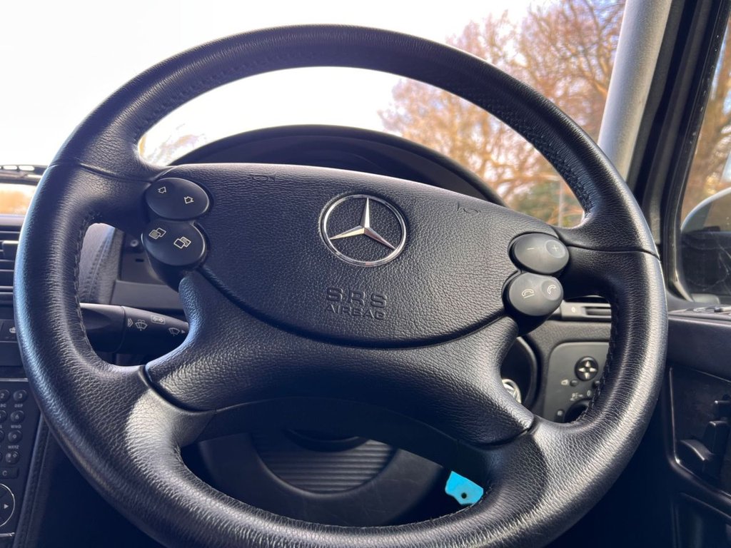 Used Mercedes-Benz G Class 2012 for sale - 77608743: Photo 32