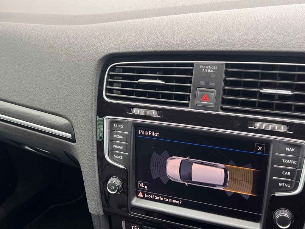 Used Volkswagen Golf 2016 for sale - 76286110: Photo 20