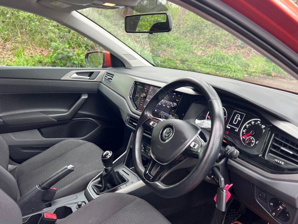 Used Volkswagen Polo 2018 for sale - 77990828: Photo 2