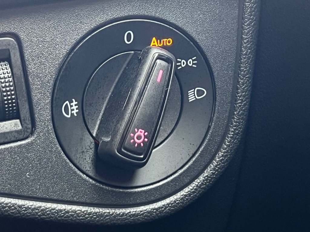 Used Volkswagen Polo 2018 for sale - 77990828: Photo 23