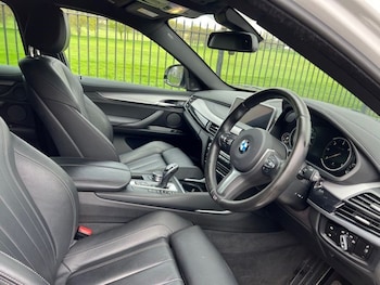 Used BMW X6 2018 for sale - 76105580: Photo 2