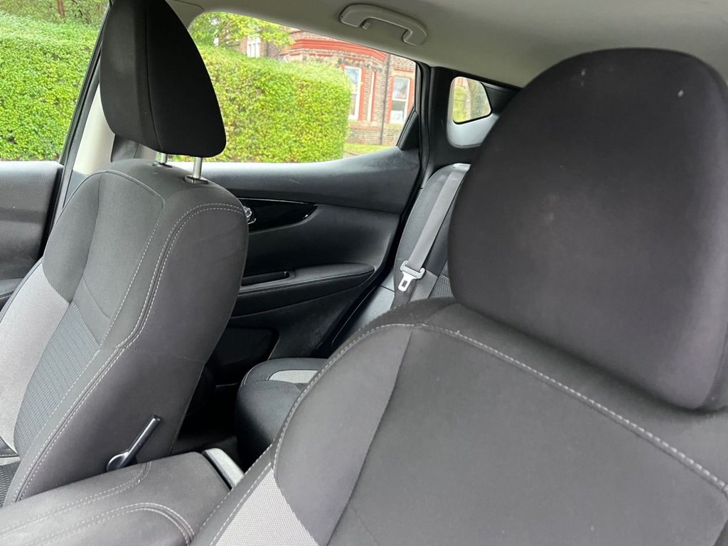 Used Nissan Qashqai 2018 for sale - 77250623: Photo 11