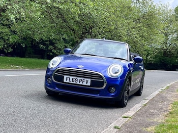 Used MINI Convertible 2019 for sale - 78493532: Photo