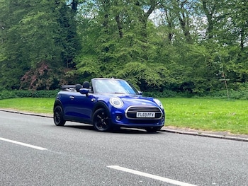 Used MINI Convertible 2019 for sale - 78493532: Photo