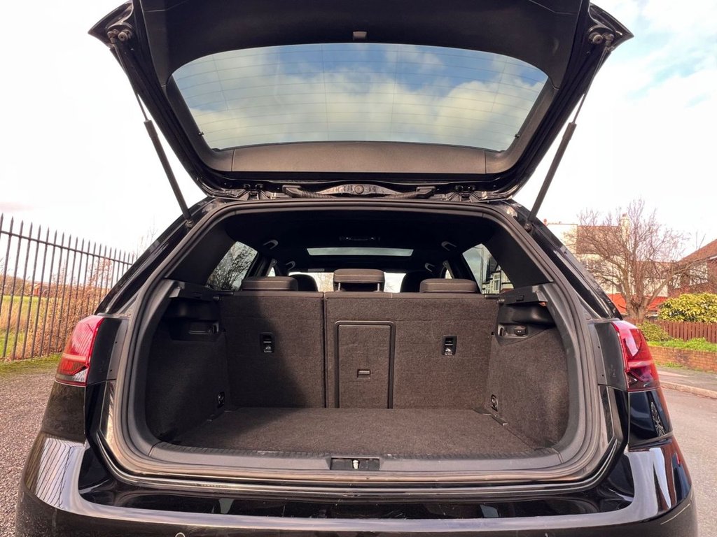 Used Volkswagen Golf 2017 for sale - 76883165: Photo 16