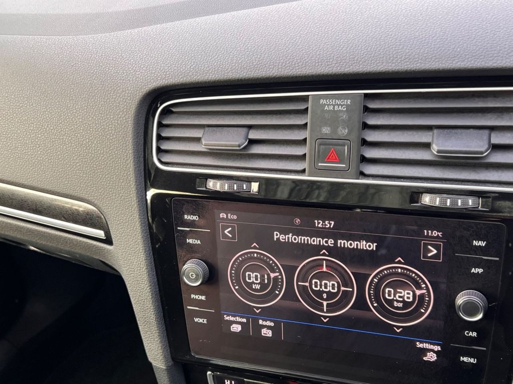 Used Volkswagen Golf 2017 for sale - 76883165: Photo 22