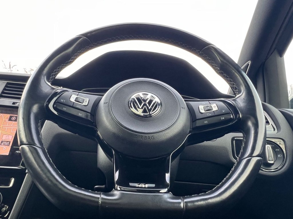 Used Volkswagen Golf 2017 for sale - 76883165: Photo 30