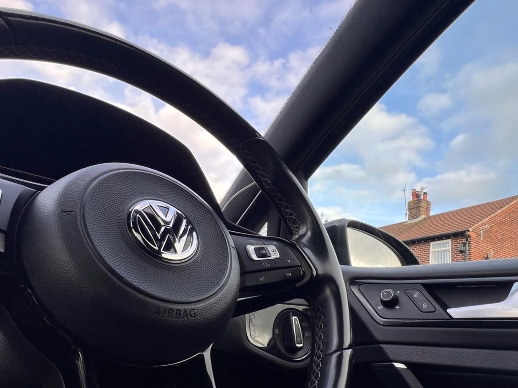 Used Volkswagen Golf 2017 for sale - 76883165: Photo 32