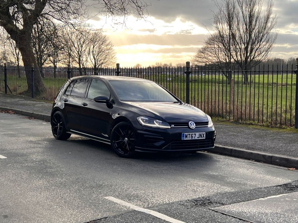 Used Volkswagen Golf 2017 for sale - 76883165: Photo 4