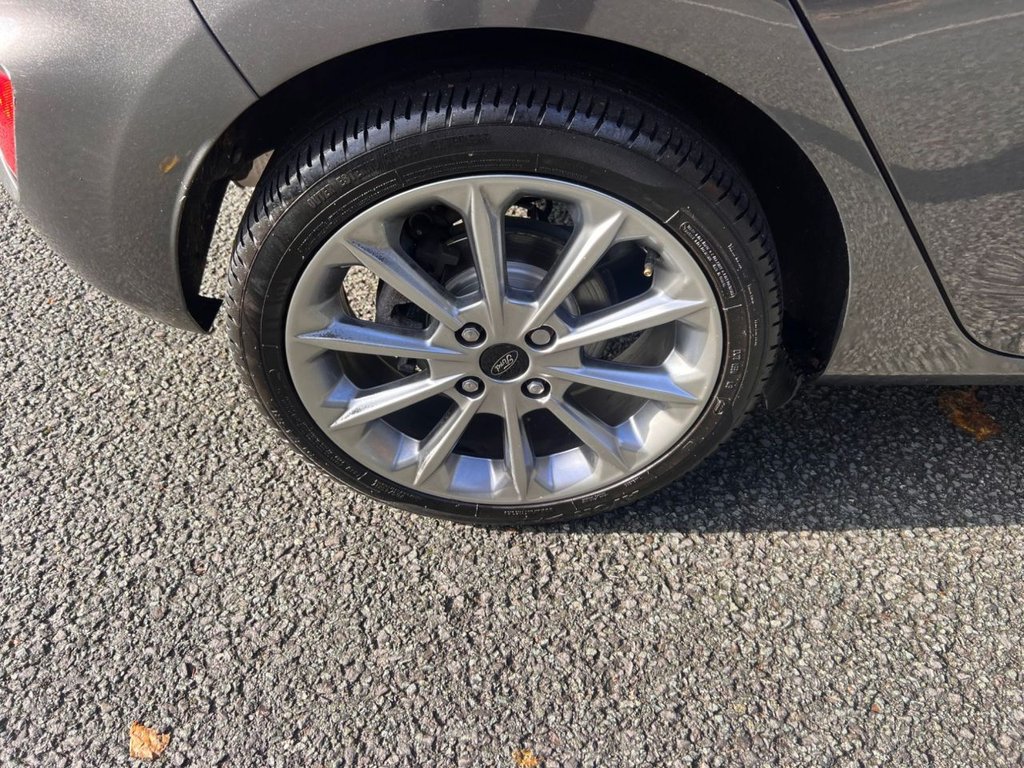 Used Ford Fiesta 2018 for sale - 76345987: Photo 16